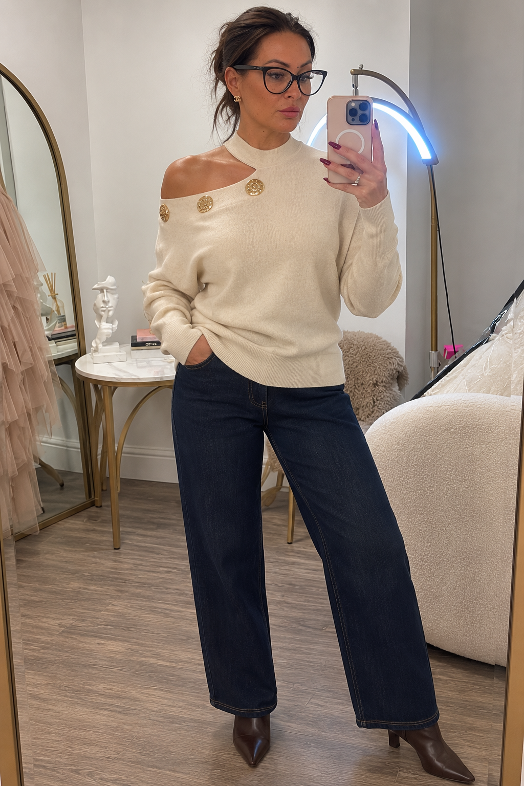 Off sholder button jumper