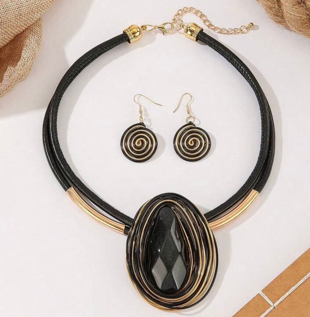 Statement Pendant Necklace & Earring Set